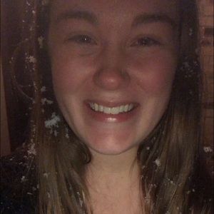 Meet your Posher, Amelia